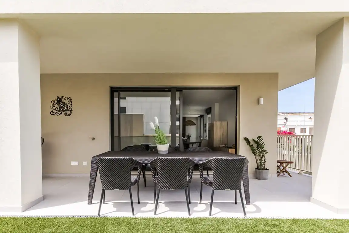 Terraza de Apartamento de alquiler en Dénia con Aire acondicionado, Jardín privado y Terraza