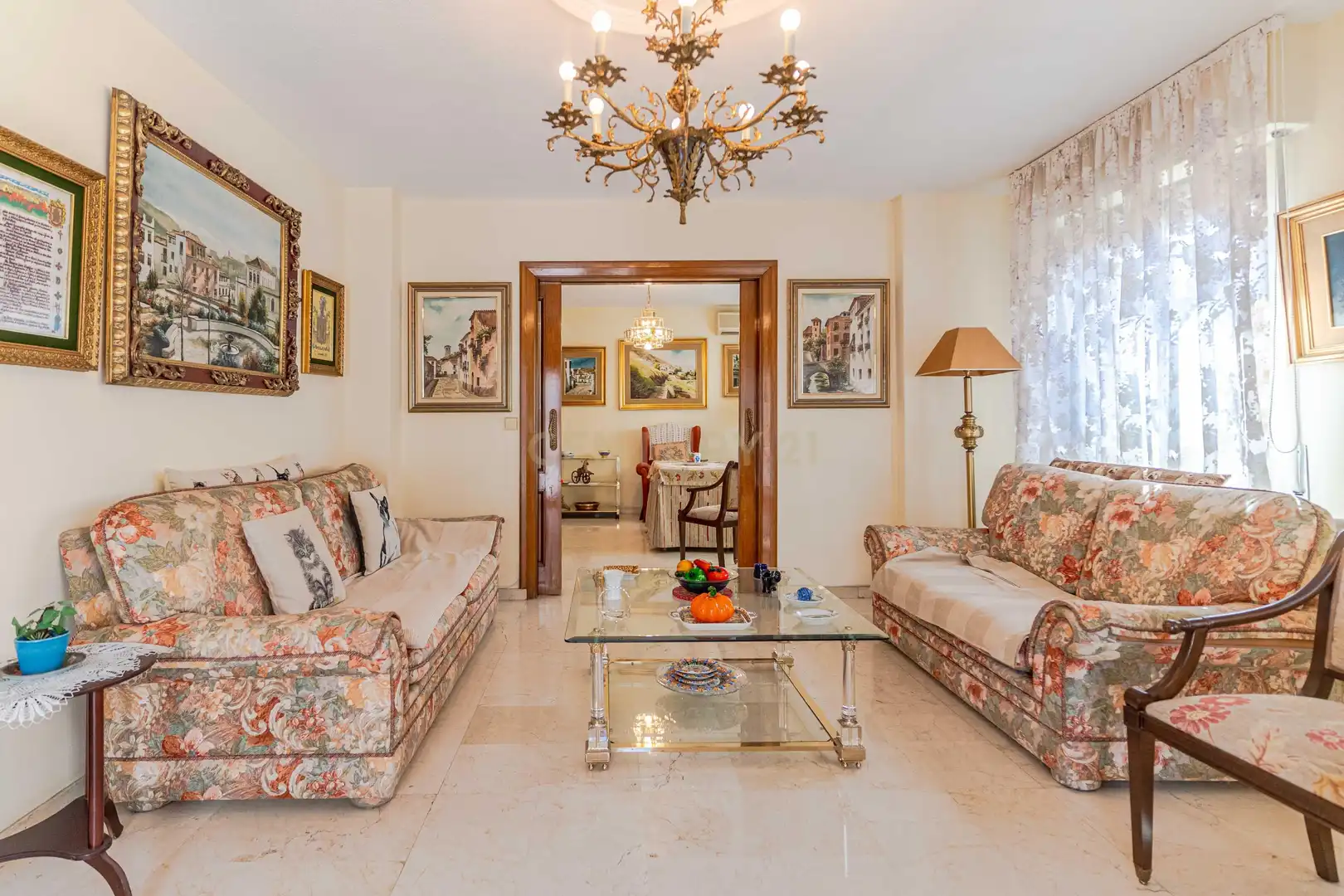 Sala de estar de Piso en venta en Granada con Trastero y Balcón