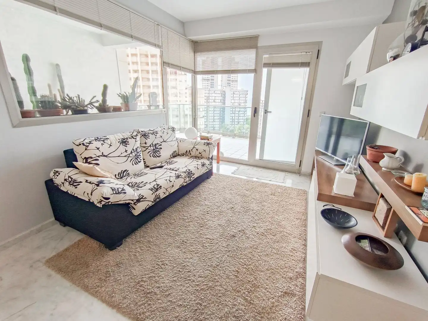 Flat with terrace for sale in Rincón de Loix, imagen 8