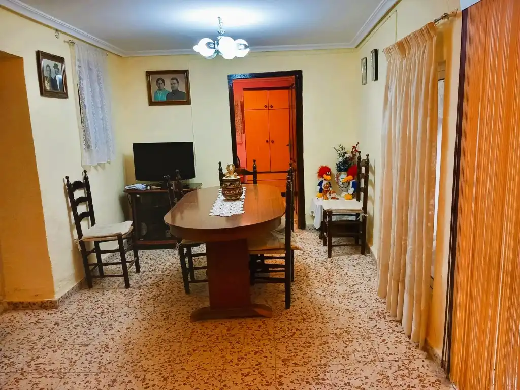 Dining room of Houses for sale in Calles  with Private garden, Terrace and Storage room