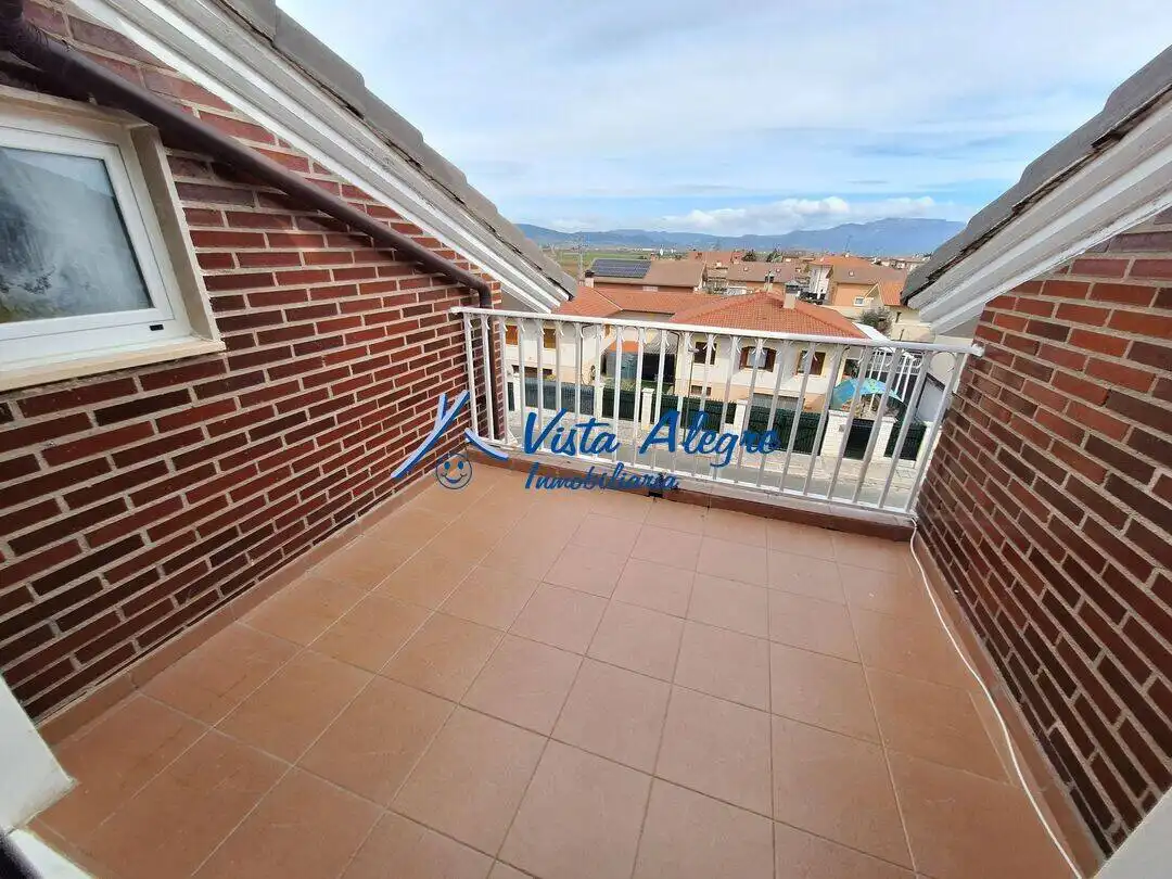 Terraza de Casa adosada en venta en Casalarreina con Calefacción, Jardín privado y Parquet