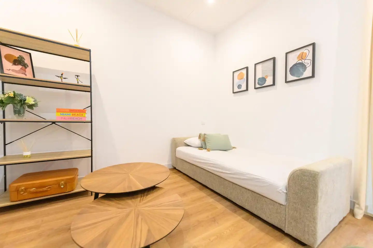 Dormitori de Planta baixa de lloguer en Chamberí