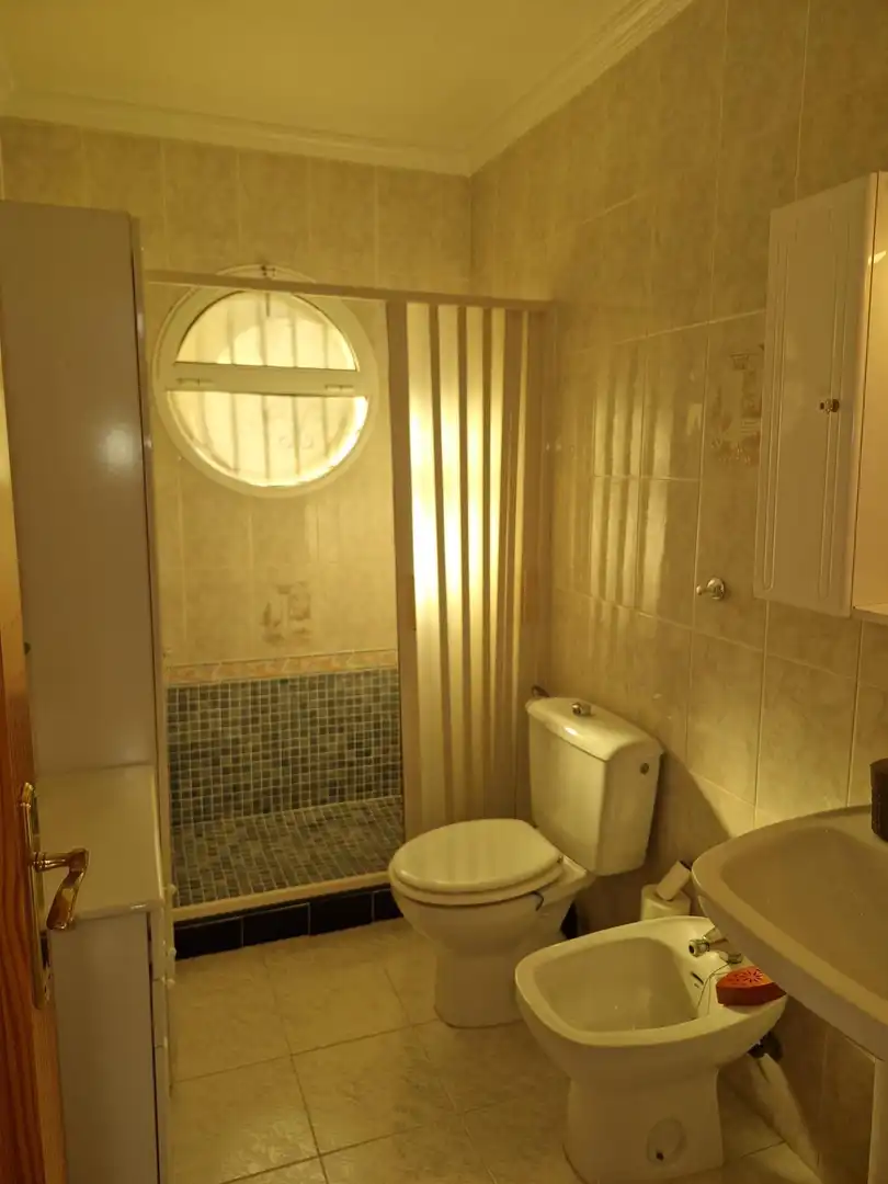 Maison mitoyenne avec piscine à louer à Playa de los Locos, imagen 10