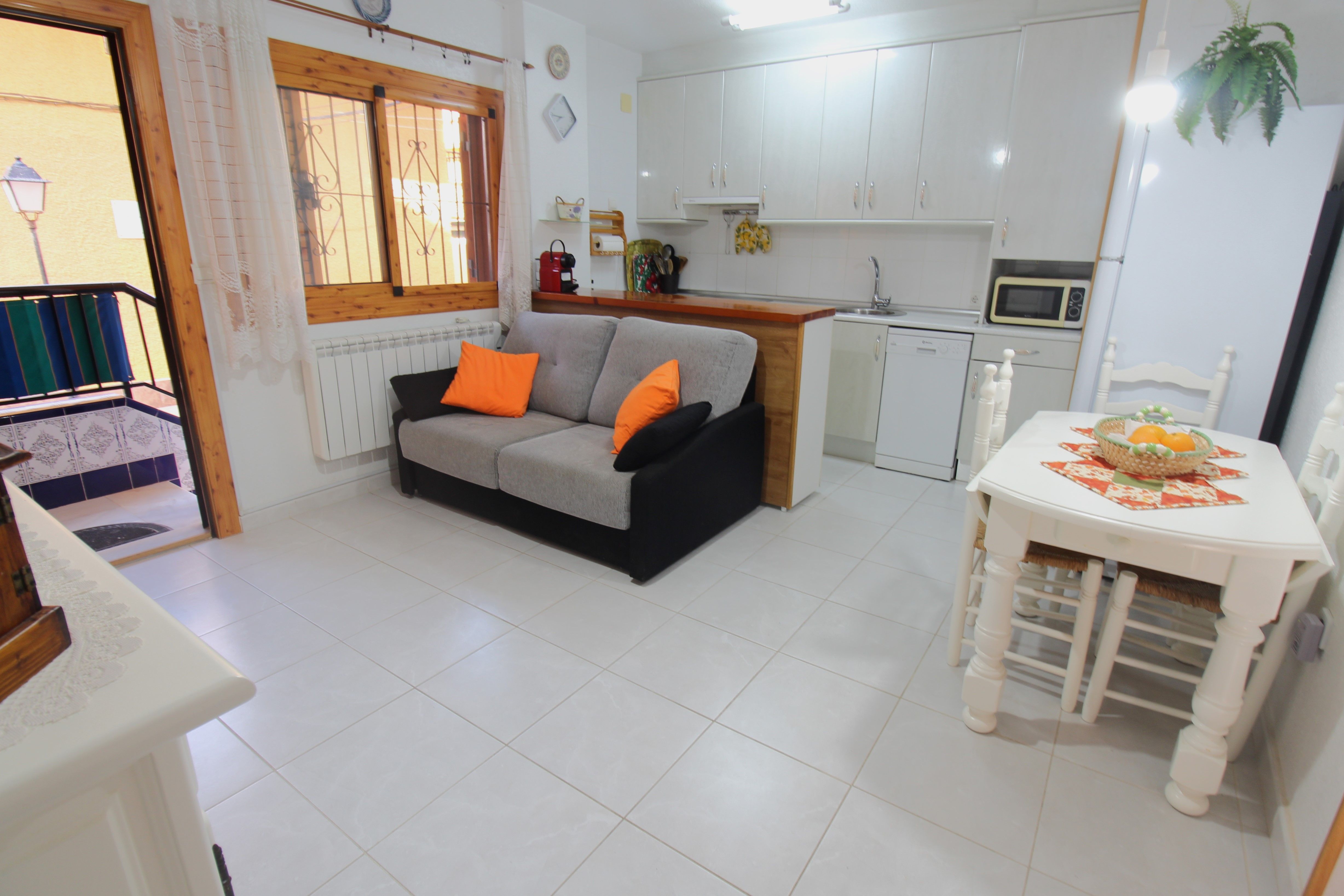 Kitchen of Planta baja for sale in Torrevieja  with Heating, Terrace and Storage room