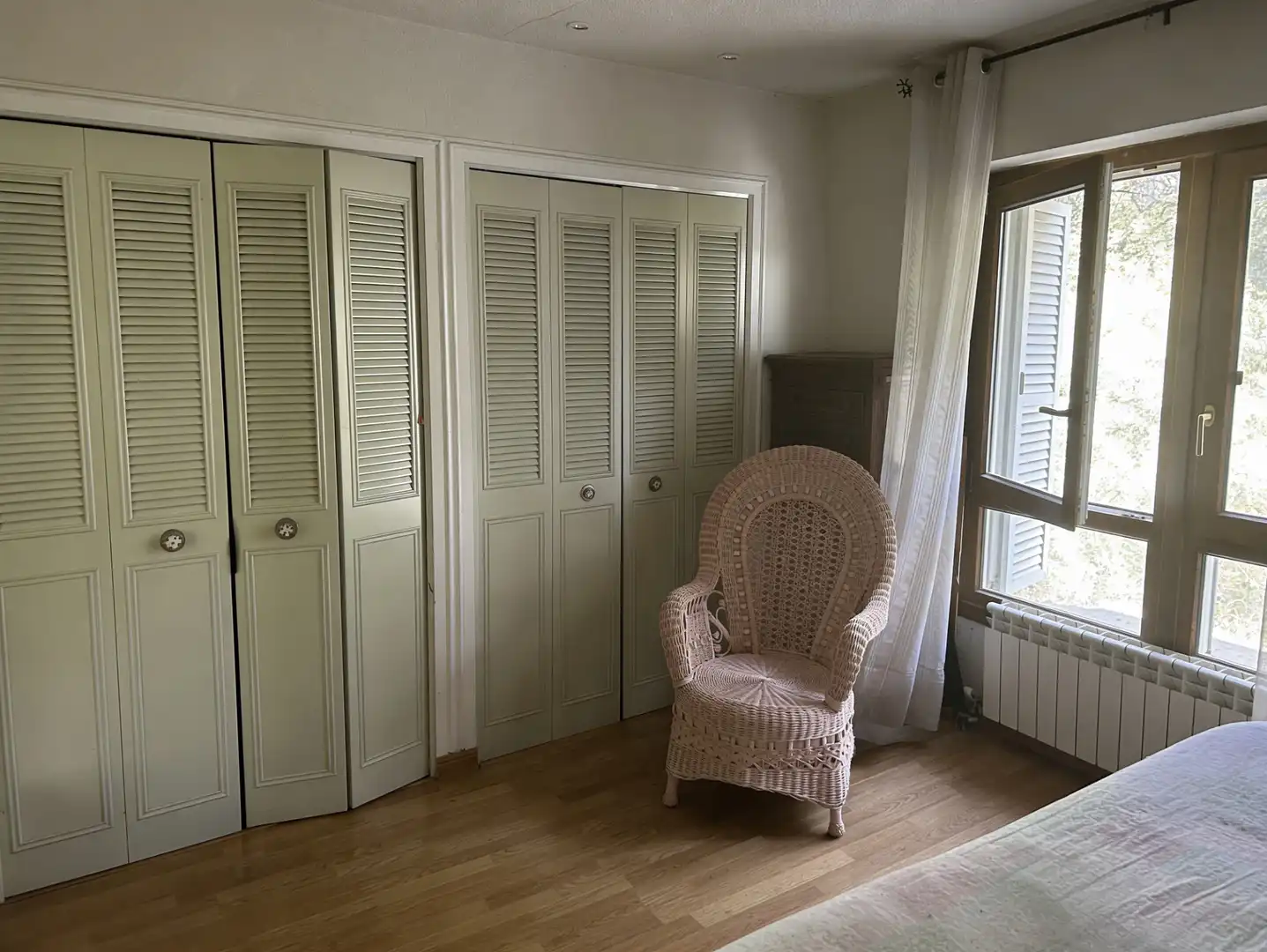 Habitación de Casa adosada en venta en Collado Mediano con Aire acondicionado, Calefacción y Jardín privado