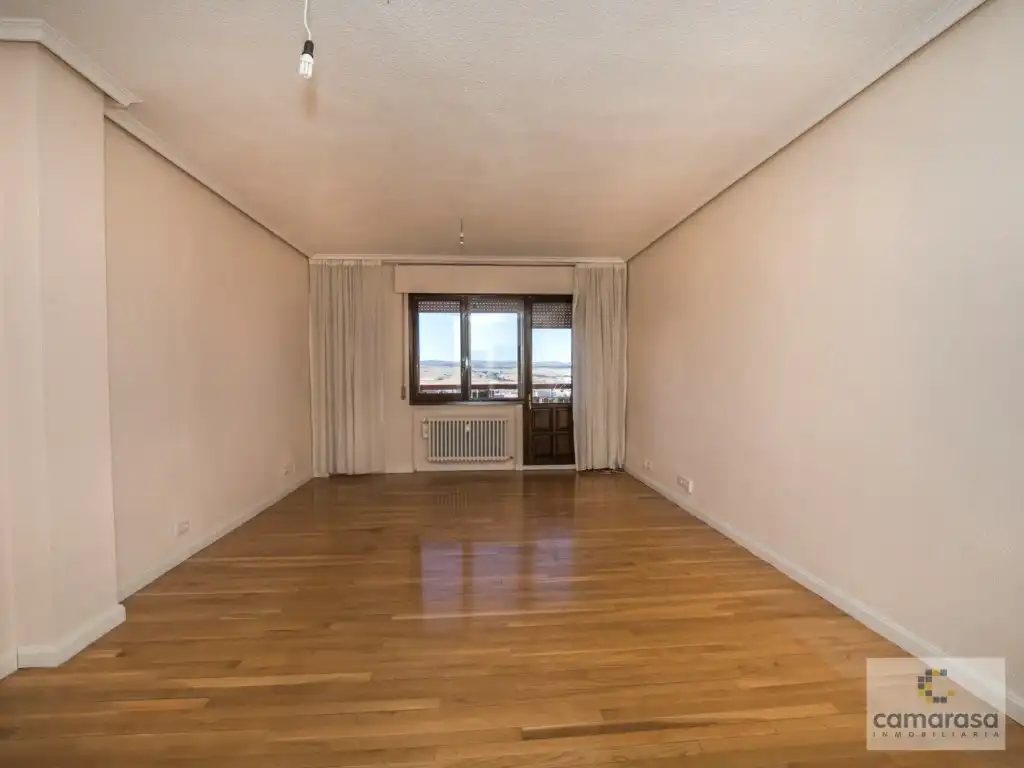Flat with lift to rent in Plaza Claudio Sanchez Albornoz 4, imagen 8