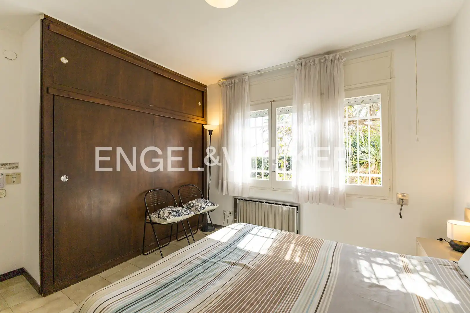Schlafzimmer von Wohnung zur Miete in Cubelles mit Klimaanlage, Heizung und Privatgarten