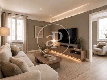 Flat for sale in Gràcia