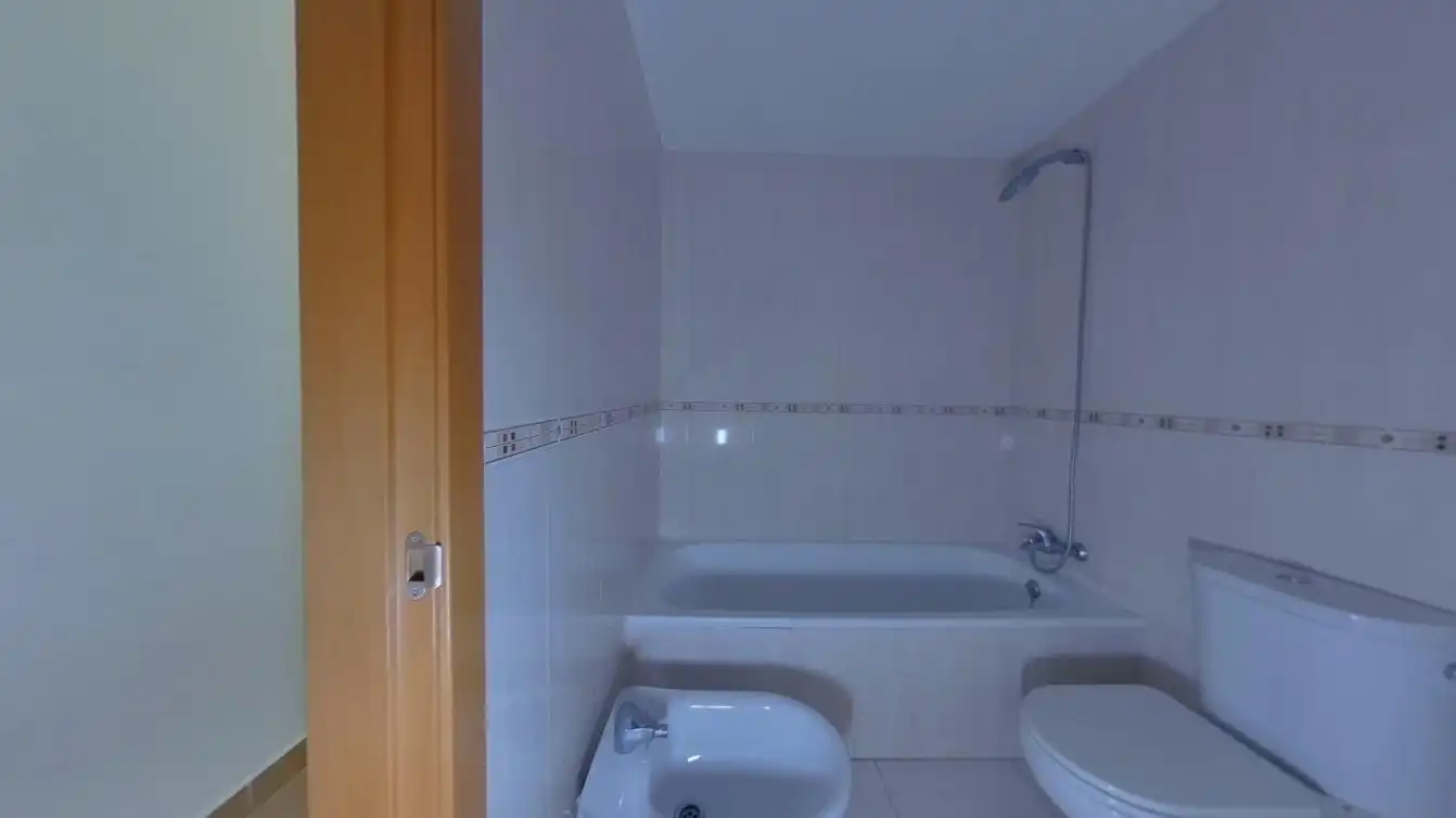 Bathroom of Apartments for sale in Mijas