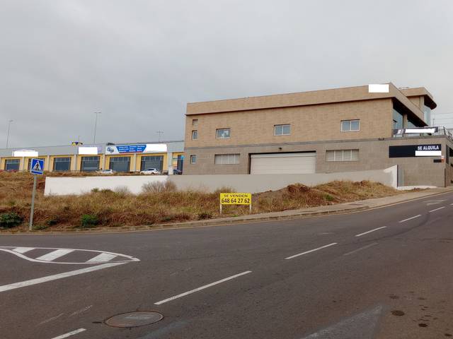 Terreno industrial en Venta en Calle Anaga, 3 en Montaña - Zamora