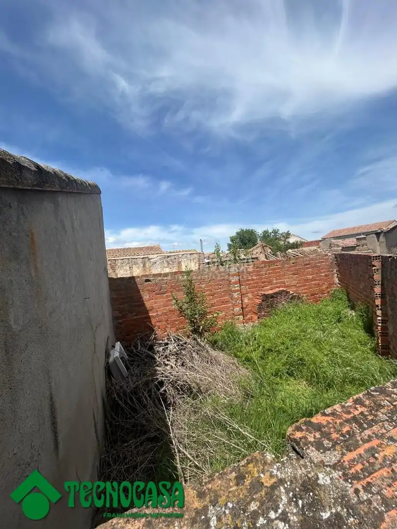 Casa o xalet en venda en Gálvez amb Jardí privat