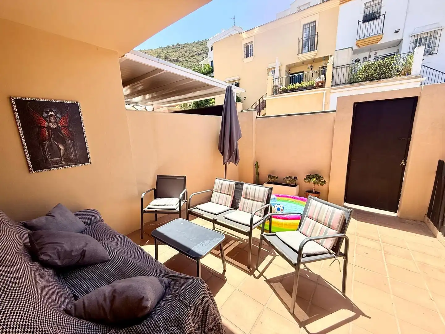 Casa aparellada amb jardí en venda a Calle QUITAPENAS, imagen 5