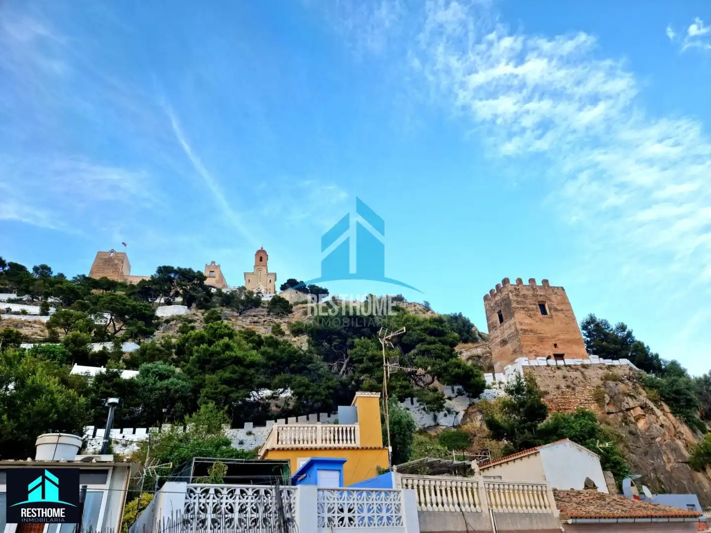 Vista exterior de Casa o xalet en venda en Cullera amb Aire condicionat, Jardí privat i Terrassa