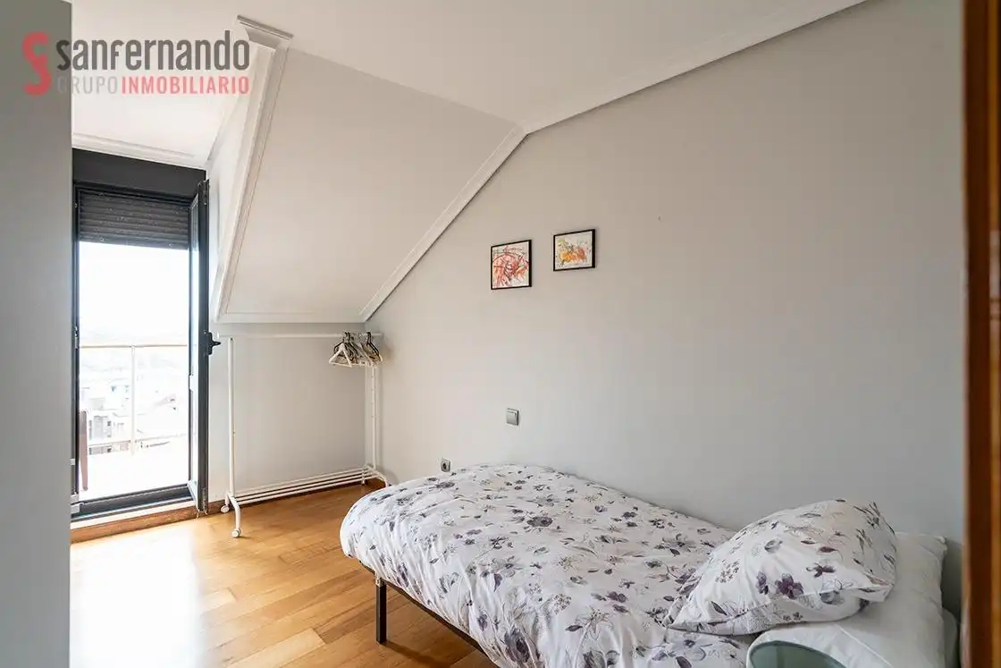 Habitación de Ático en venta en Suances con Calefacción y Terraza