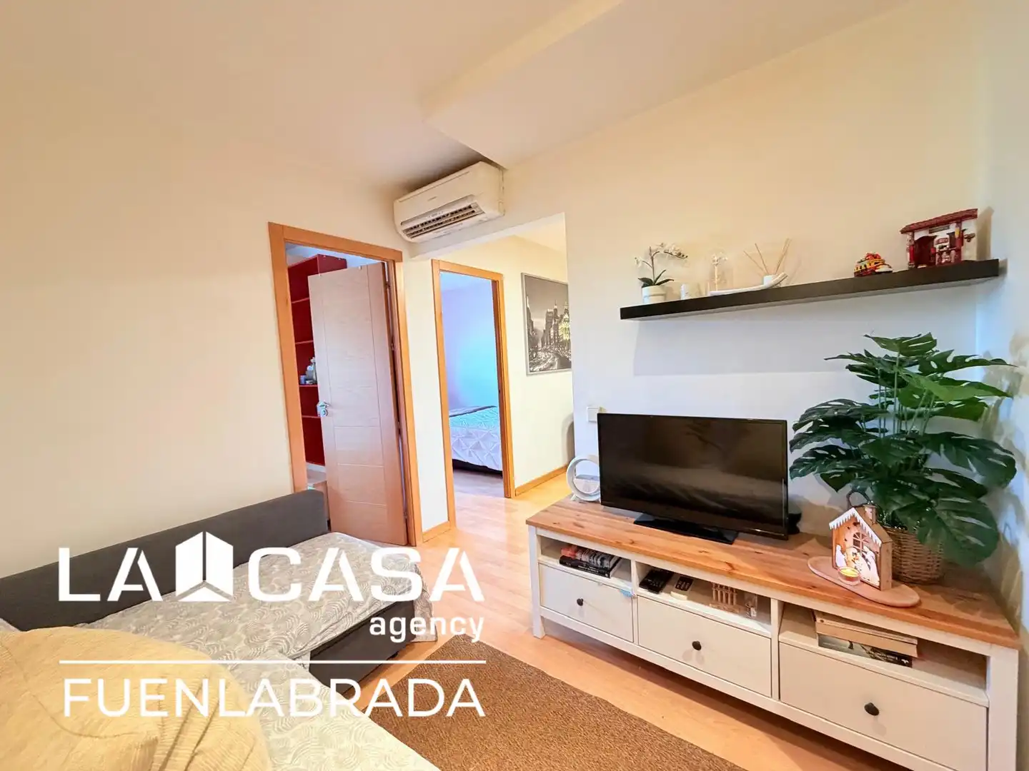 Vista exterior de Piso en venta en Fuenlabrada con Aire acondicionado, Trastero y Piscina