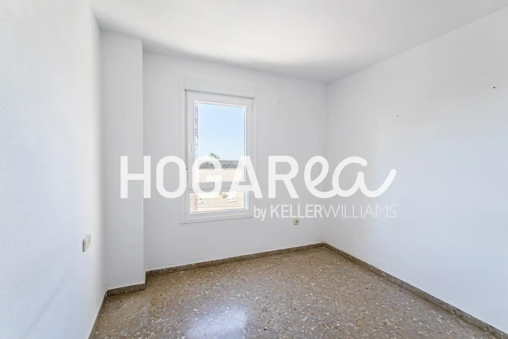 Bedroom of Flat for sale in Málaga  with Air Conditioner, Heating and Terrace