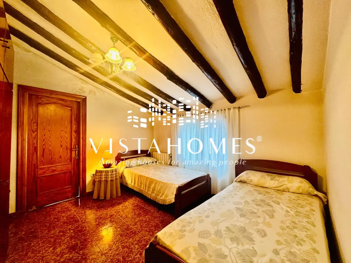 Vista exterior de Casa adosada en venta en Chinchón con Calefacción, Jardín privado y Terraza