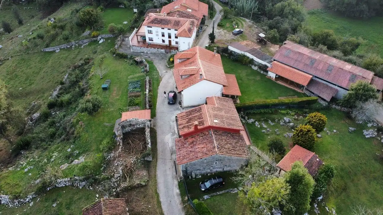 Vista exterior de Casa o chalet en venta en Ribadedeva