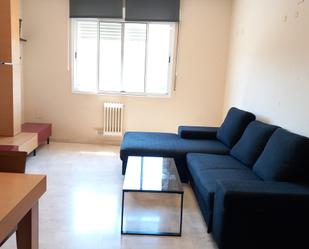 Sala d'estar de Pis de lloguer en  Granada Capital amb Aire condicionat, Calefacció i Moblat