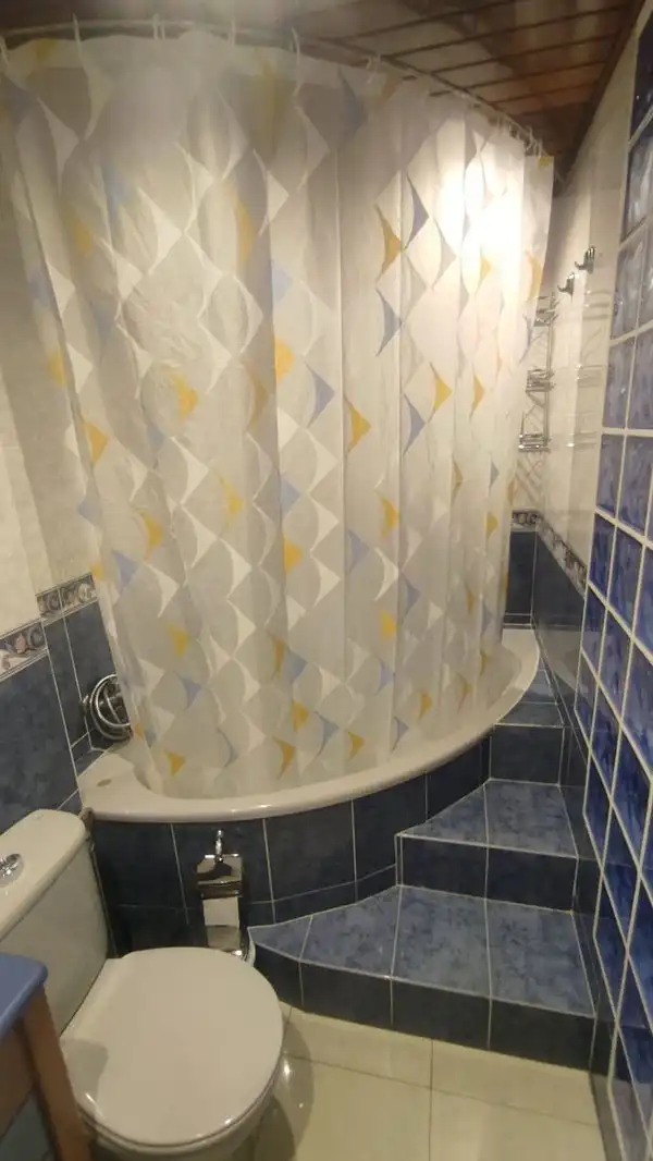 Baño de Piso de alquiler en Los Realejos con Amueblado, Horno y Lavadora