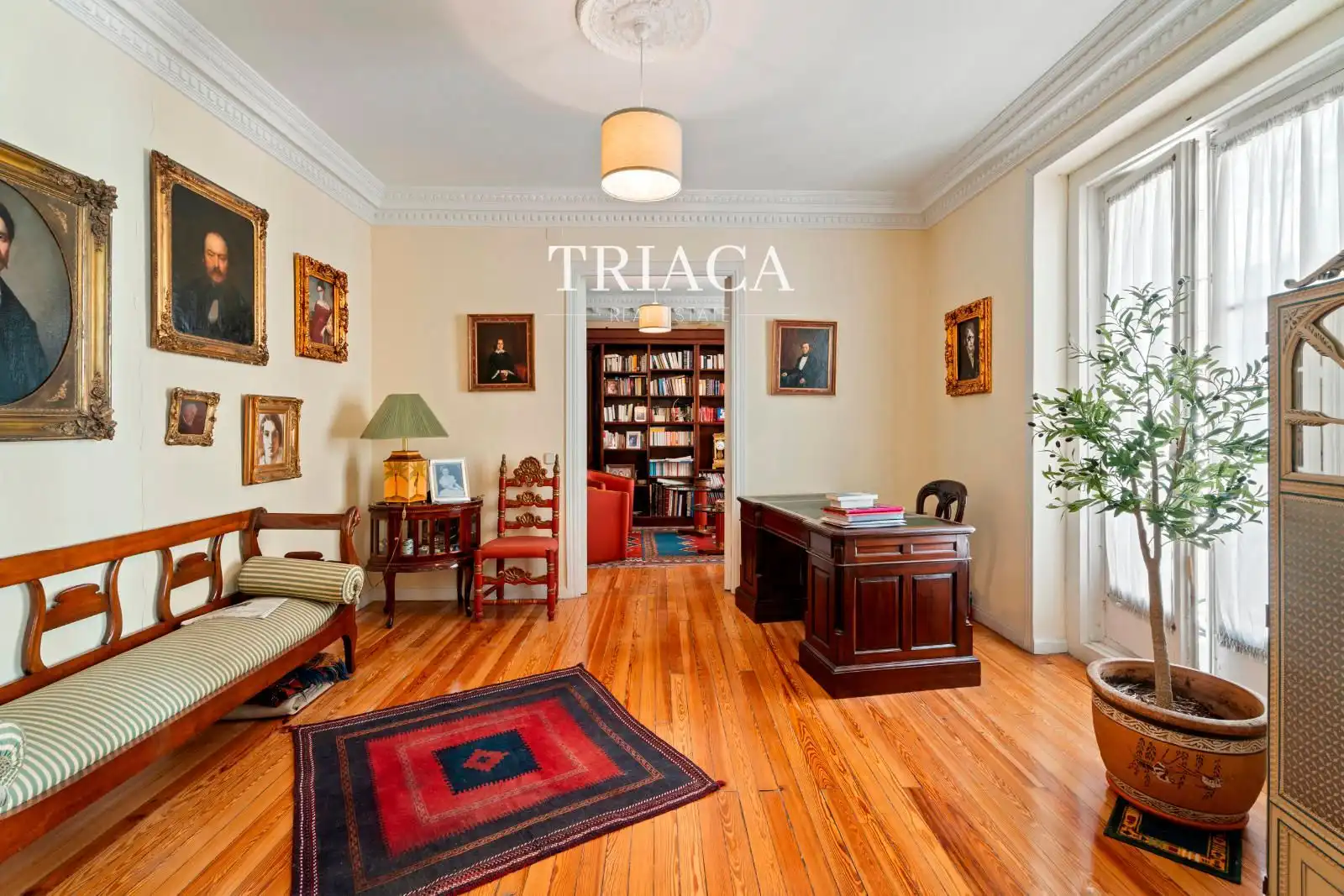 VIVIENDA CON BALCONES Y GRAN POTENCIAL DE REFORMA EN TRAFALGAR, imatge 5
