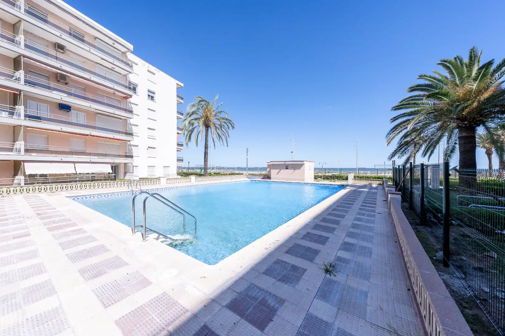 Piscina de Pis en venda en Vila-seca amb Aire condicionat, Terrassa i Piscina comunitària
