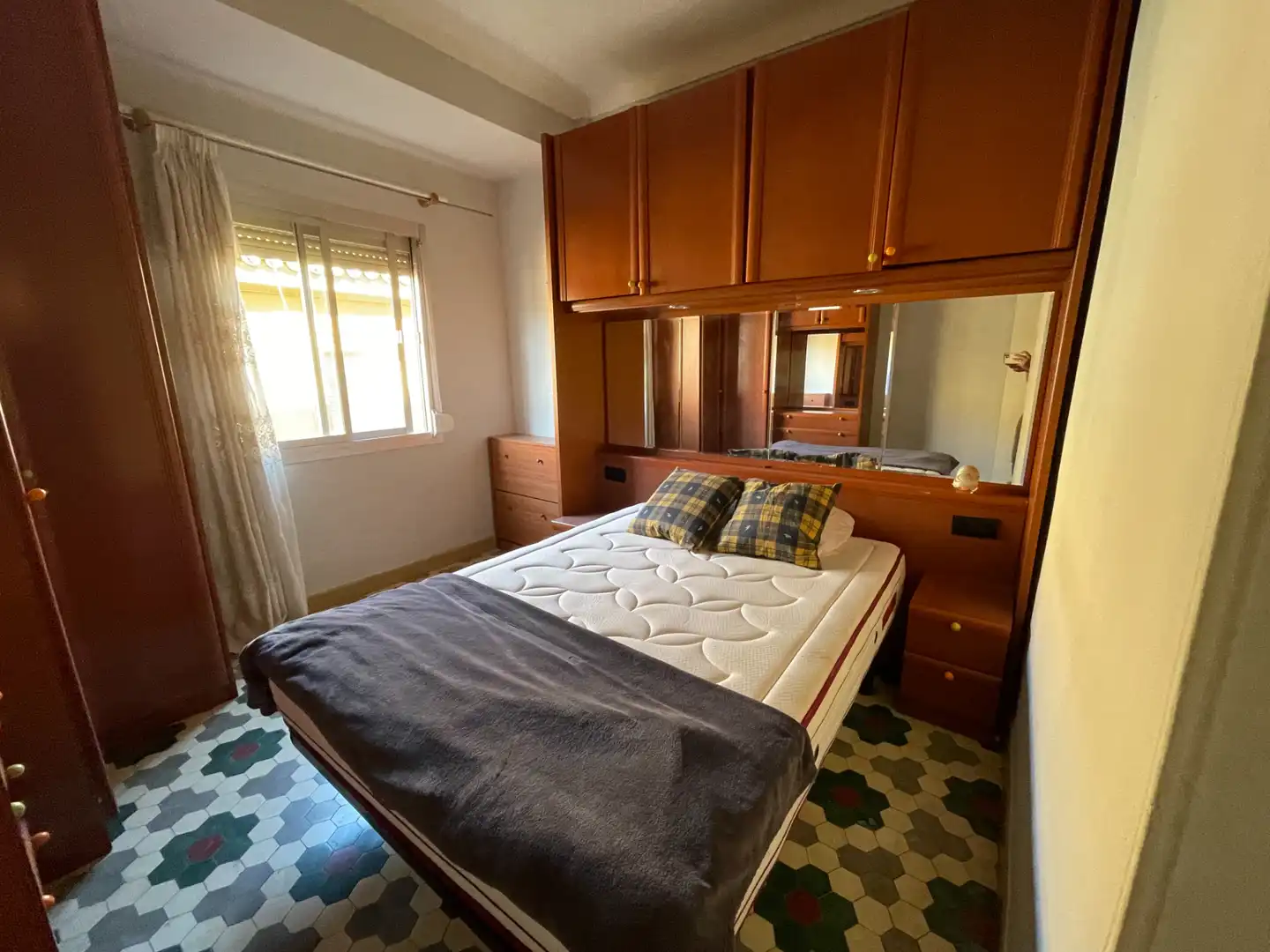 Habitación de Piso en venta en Úbeda con Amueblado, Horno y Lavadora