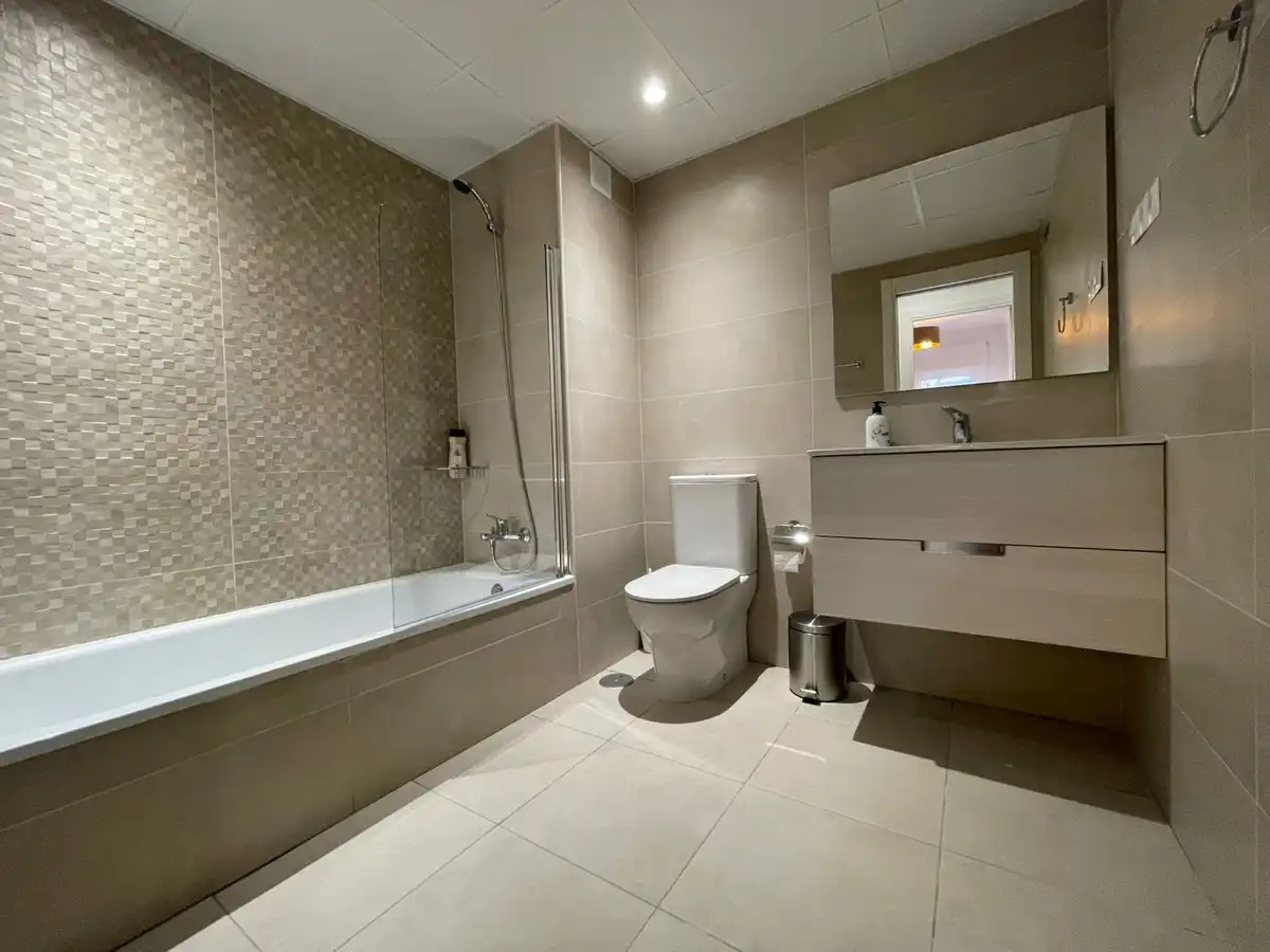 Ground floor for rent in QUEVEDO, 8, Rodeo Alto - Guadaiza - La Campana