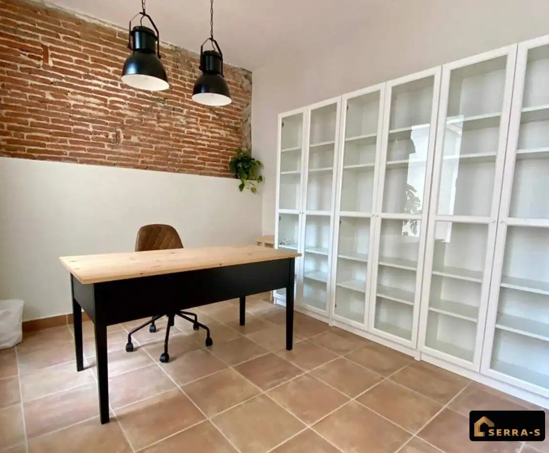 Country house zum Verkauf in Calella