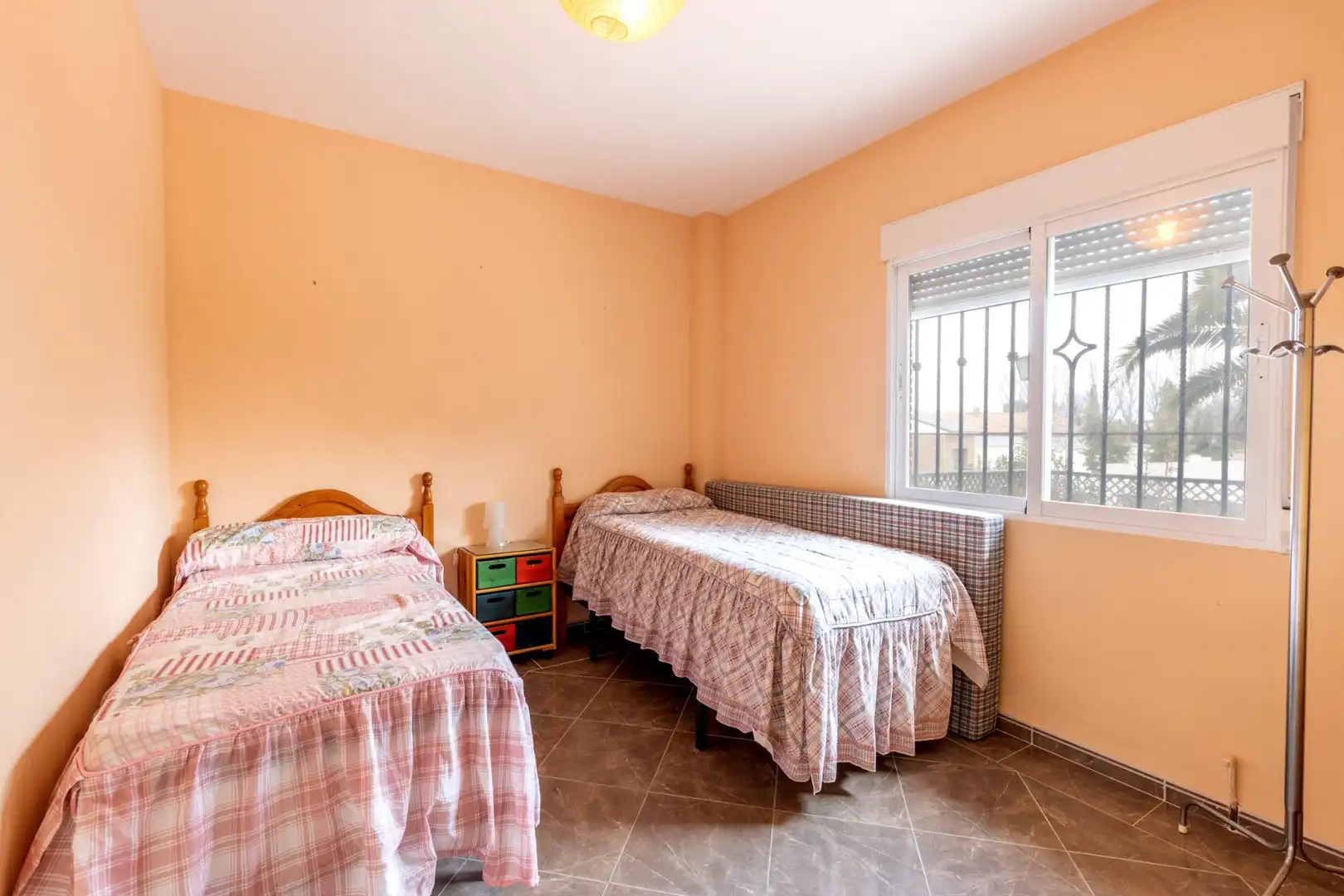 Habitación de Casa o chalet en venta en Escúzar con Terraza y Piscina
