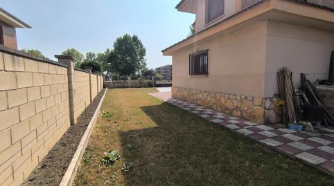 Foto 4 de Casa adosada en venda a Урбанисасьон Лас Кампас, Medina de Pomar, Burgos