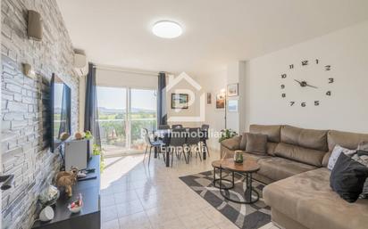 Living room of Flat for sale in Figueres  with Heating and Balcony