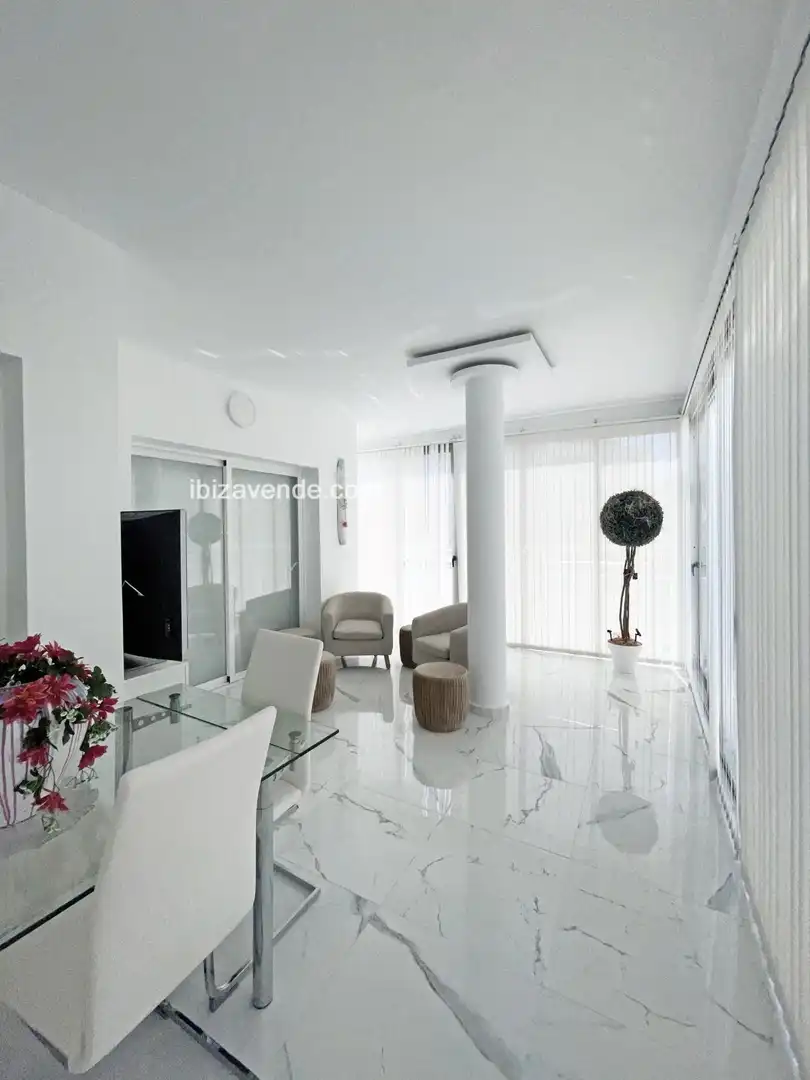 Appartamento con terrazza in vendita a Marina Botafoc - Platja de Talamanca, imagen 15