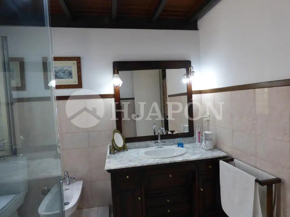 Bany de Casa o xalet en venda en Teià amb Calefacció, Jardí privat i Terrassa