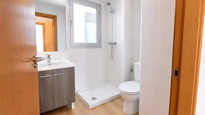 Baño de Piso en venta en Málaga con Aire acondicionado, Calefacción y Terraza