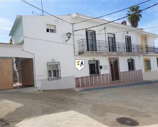 Vista exterior de Casa adosada en venda en Alcalá la Real amb Traster i Internet