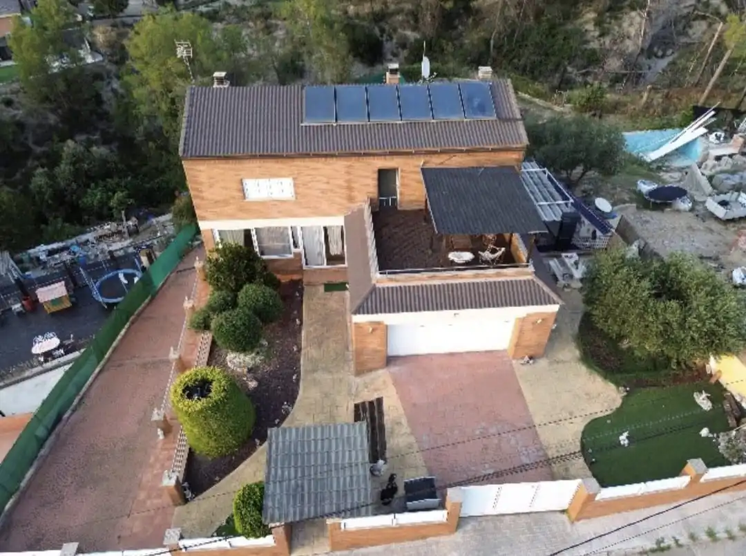 Chalet con terraza en venta en Carrer 17