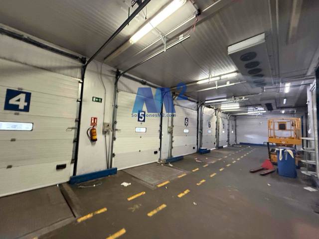 Nave industrial en Alquiler en Ensanche de Vallecas - La Gavia