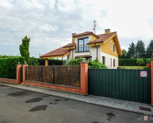 Exterior view of House or chalet for sale in Gijón   with Terrace