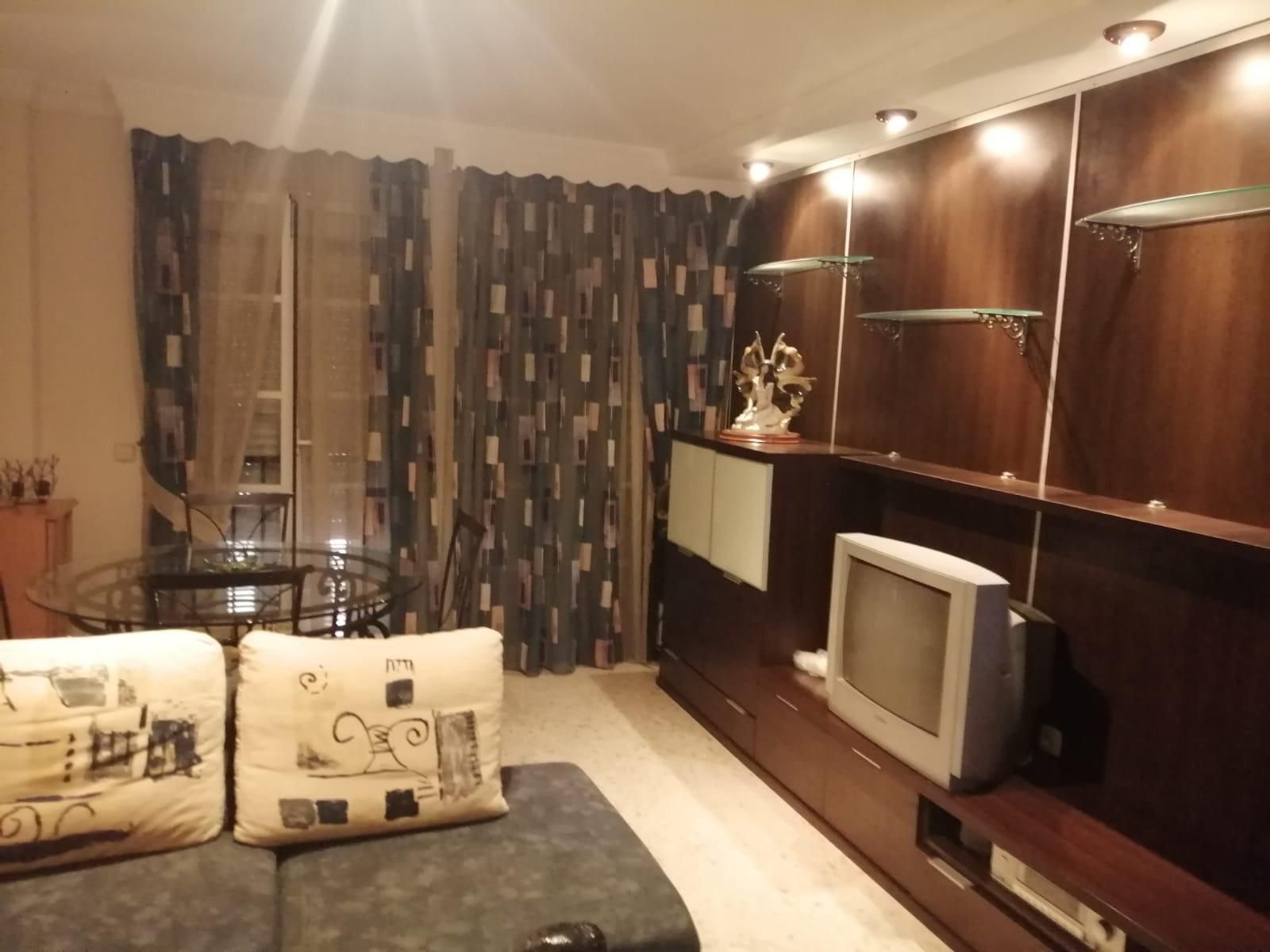 Flat for sale in Calle TIZO, El Molinillo - Capuchinos, Centro