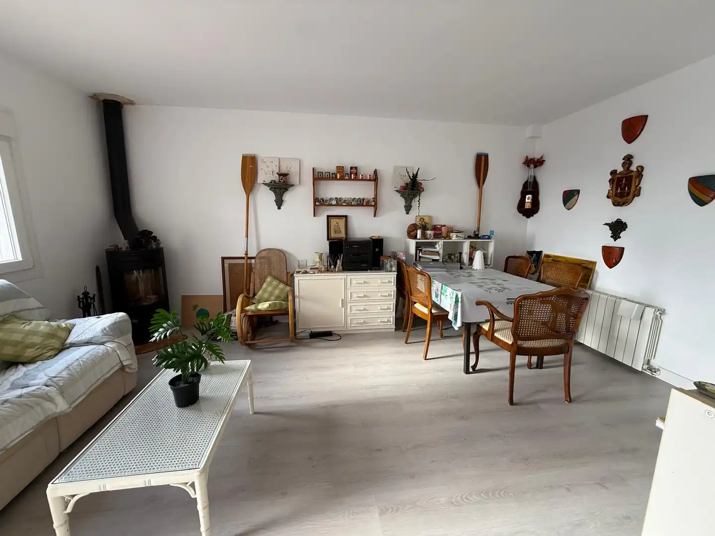 Sala d'estar de Casa adosada en venda en Marbella amb Aire condicionat, Calefacció i Terrassa