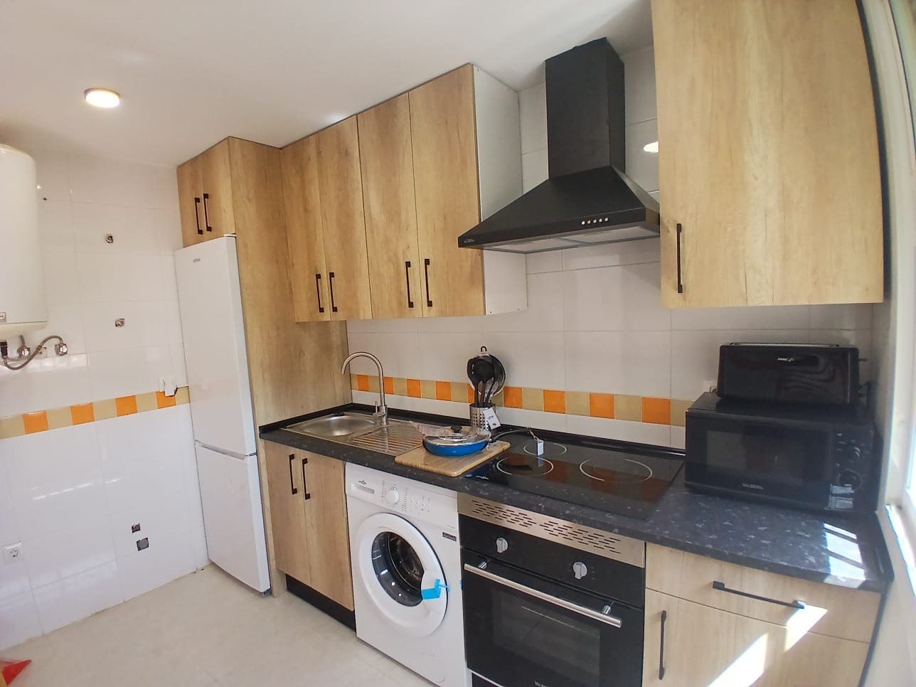 Cocina de Apartamento de alquiler en La Villa de Don Fadrique con Calefacción y Amueblado