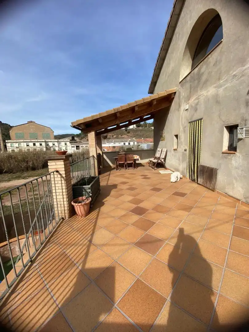 Casa en venta en Cardona, imagen 2