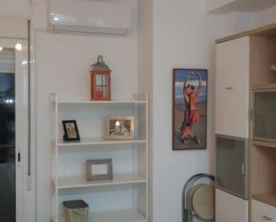 Study to rent in Calle Blas de Lezo, Parque Victoria Eugenia