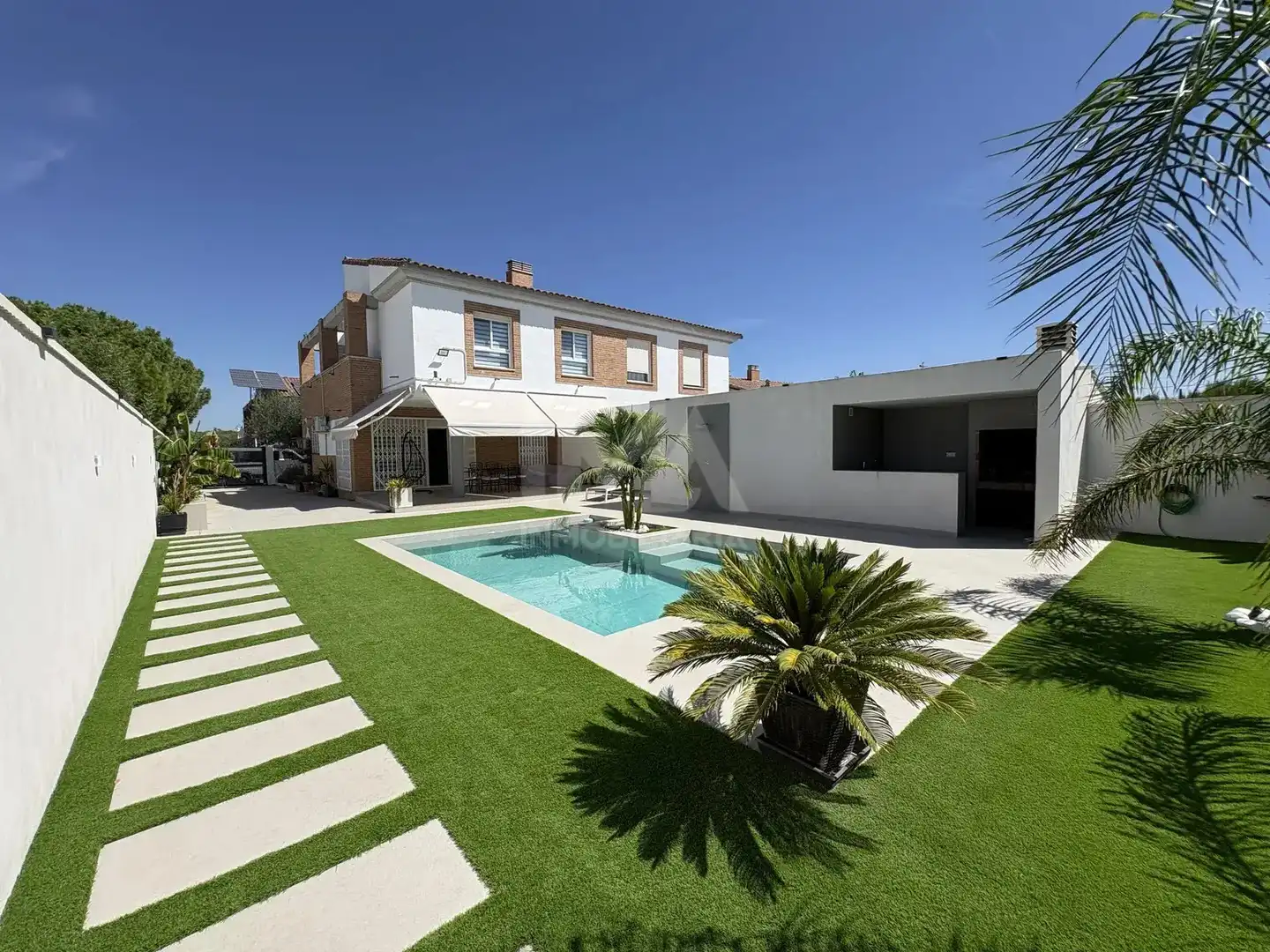Semi-detached house with terrace for sale in Riba-roja de Túria