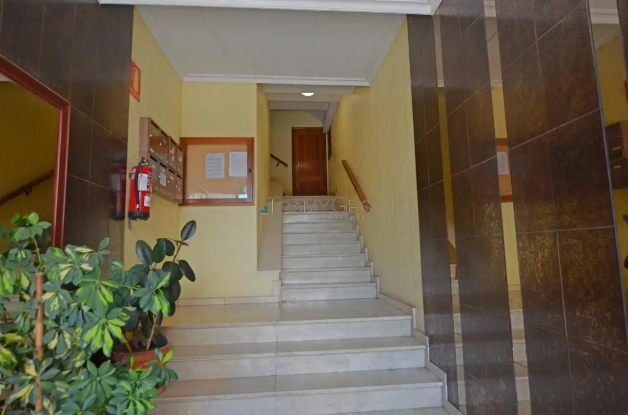 Flat for sale in Tui  with Storage room and Balcony