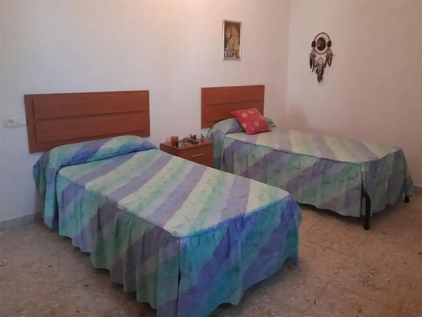 Dormitori de Casa adosada en venda en Baza amb Moblat