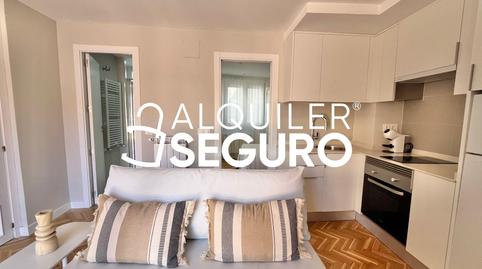 Foto 5 de Àtic de lloguer a Lorenzo San Nicolás, Pueblo Nuevo, Madrid