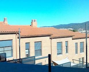 Exterior view of Single-family semi-detached for sale in Sant Vicenç Dels Horts