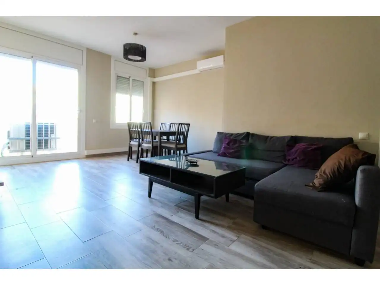 Wohnzimmer von Wohnung zur Miete in Barcelona mit Parkett, Möbliert und Alarm